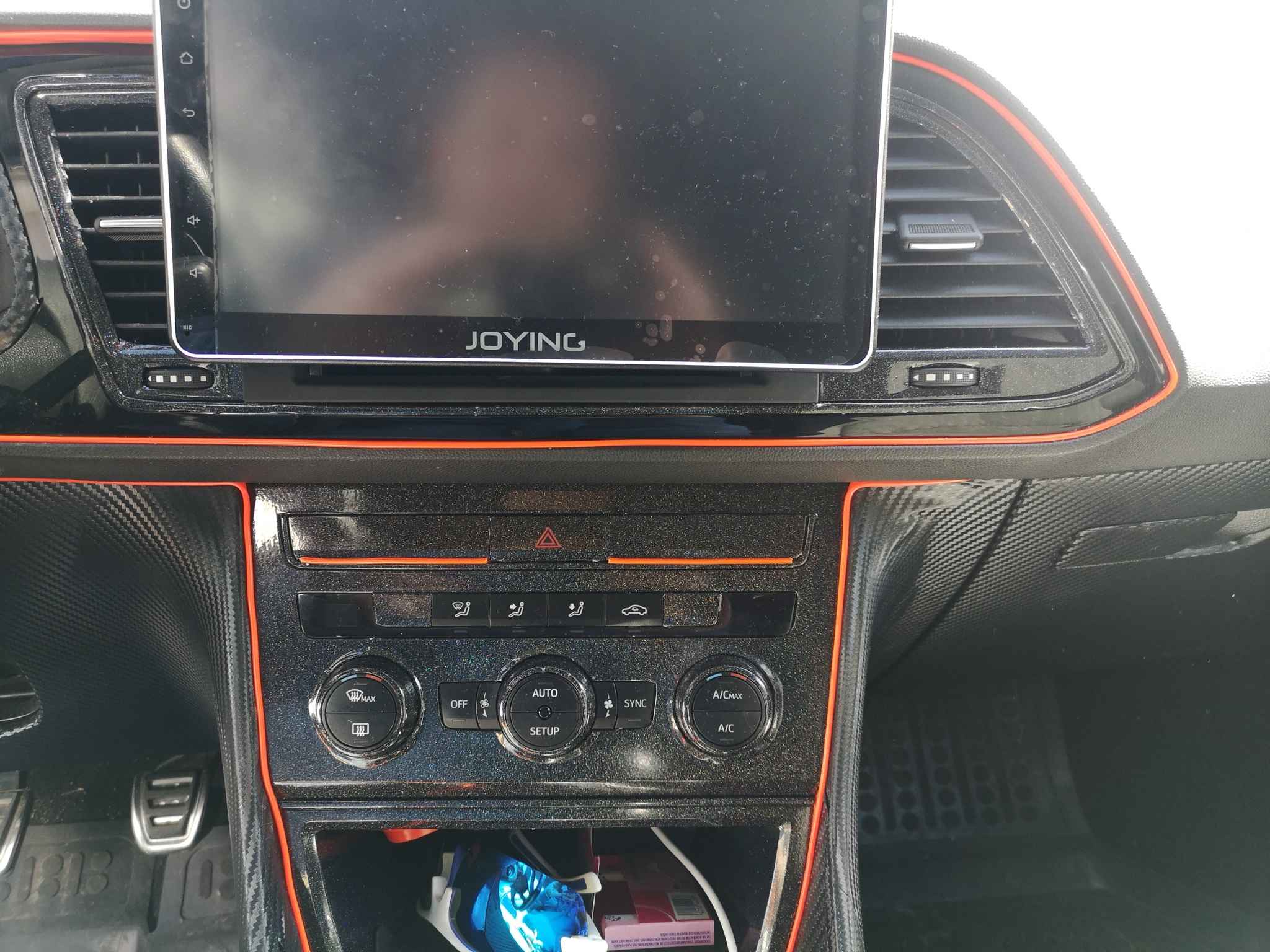 Eingebautes Android Radio im Seat Leon 5F -1_23_11zon