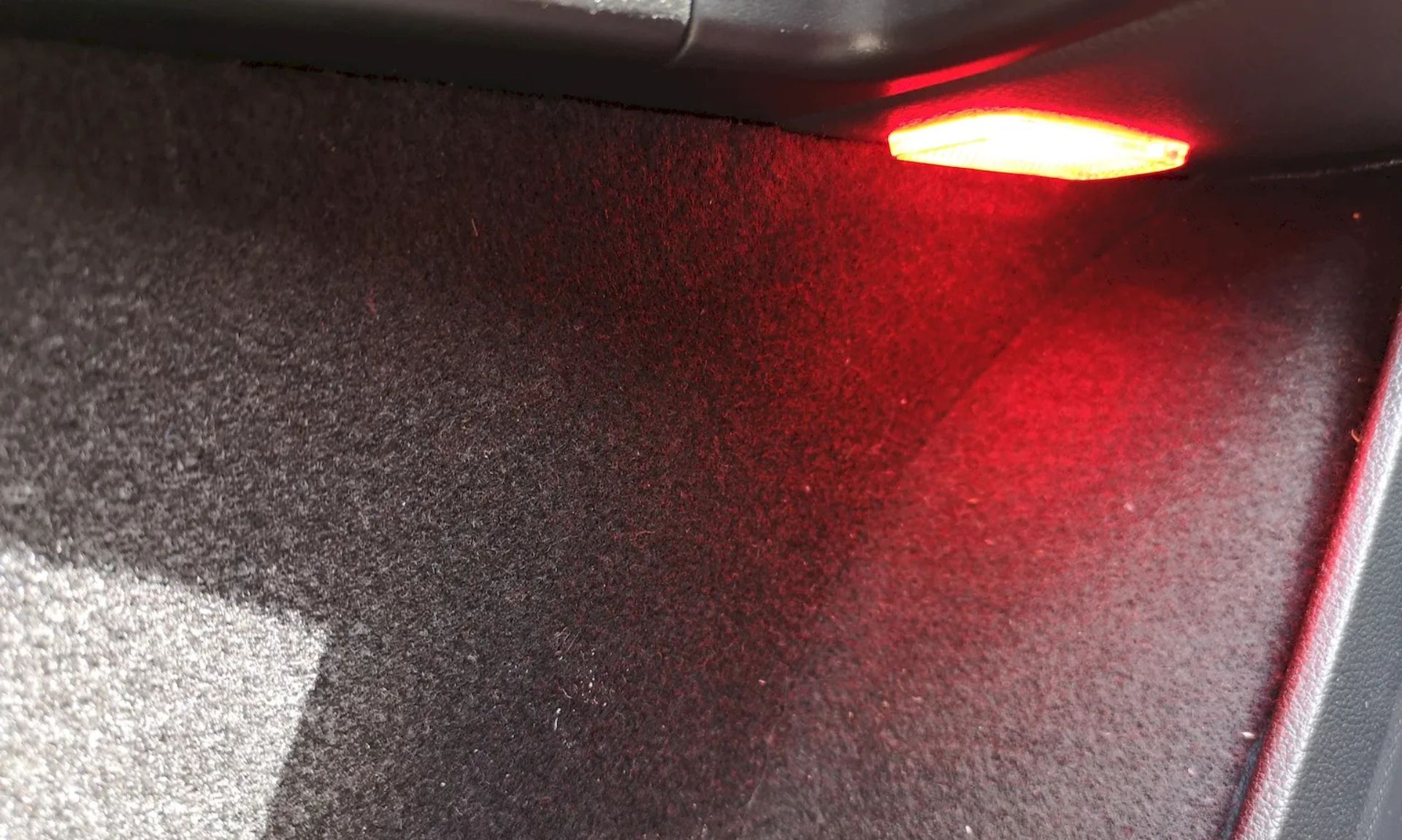 Seat Leon 5F – Türenbeleuchtung nach gerüstet Geile Optik